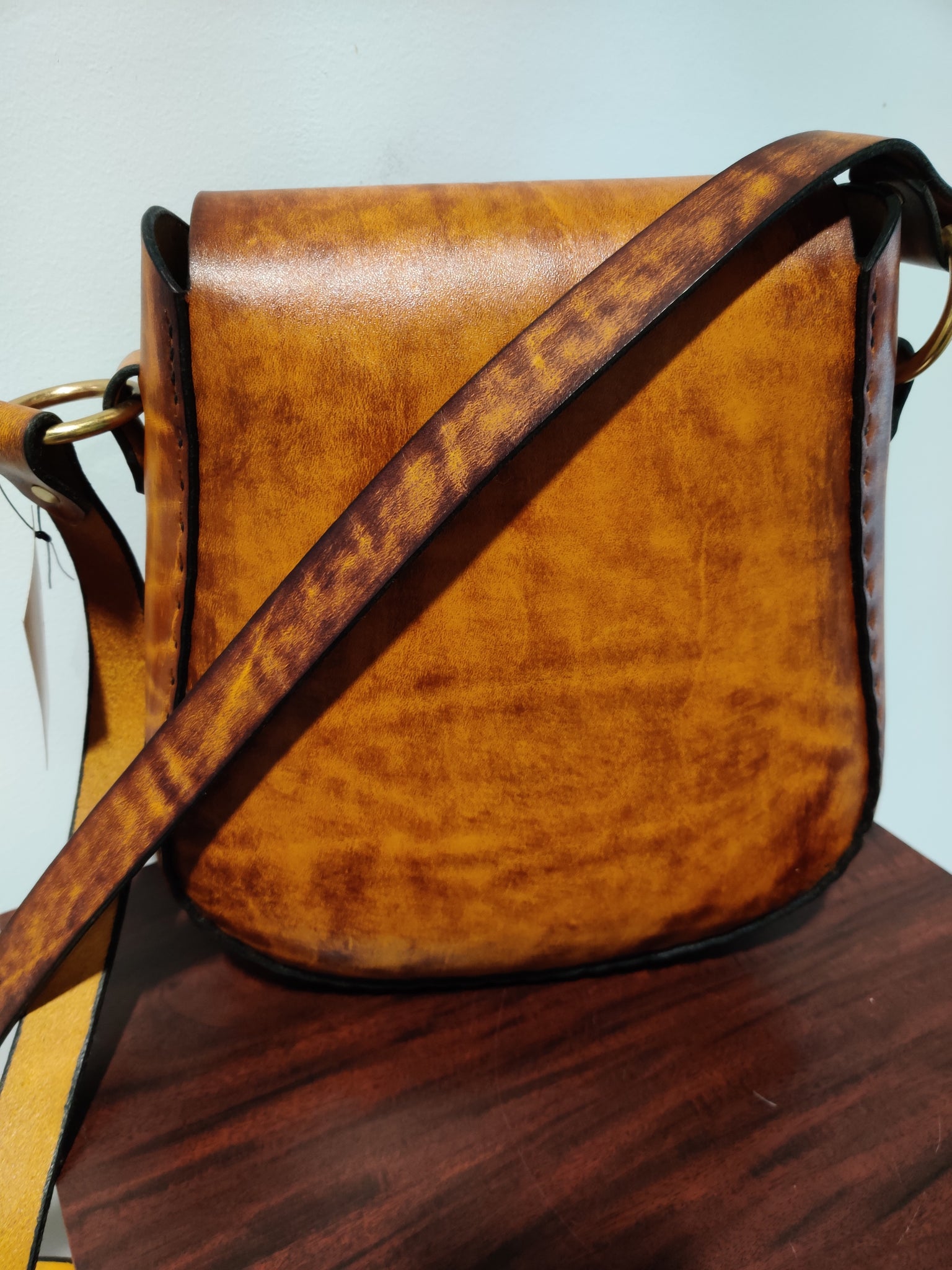 Made to Order - Retro Large Handmade Latigo Leather Shoulder Bag with  Braided Strap - Hand-dyed and hand-stitched - Solid Brass hardware